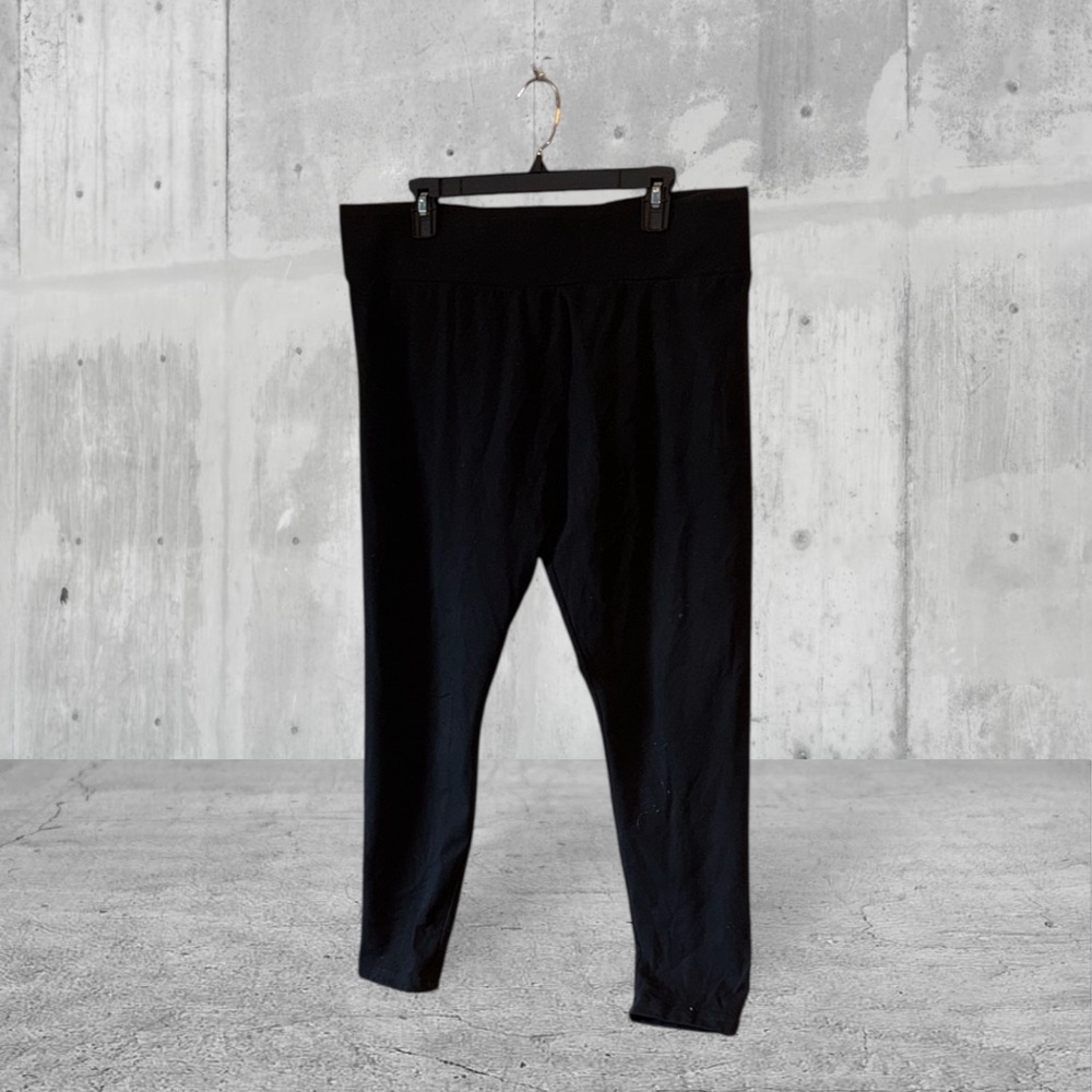 Arizona Black Leggings perfect for casual wear at the gym even under dresses
